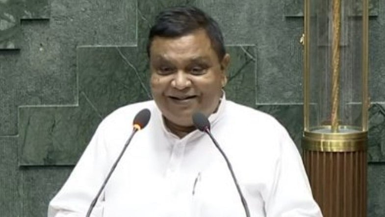 തെരുവു നായ ശല്യം: കുട്ടികള്‍ക്ക് സ്വതന്ത്രമായി കളിക്കാന്‍ പോലും കഴിയുന്നില്ല, നിയമം പുനഃപരിശോധിക്കണമെന്ന് ബിജെപി എംപി 
